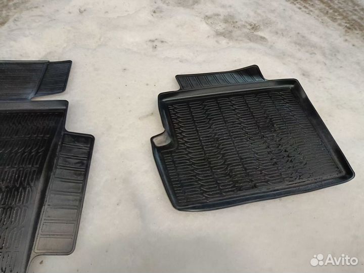 Комплект ковриков на Cheri Tigo 7 pro max