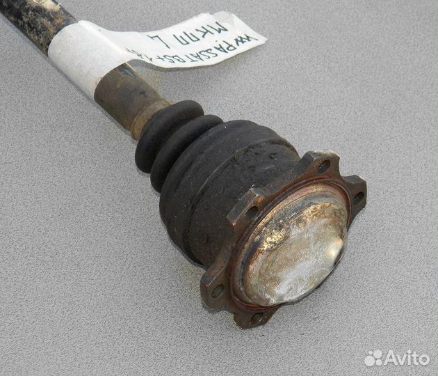 Привод передний левый VW Passat B5+ 1.8T