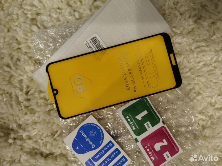 Защитное стекло на Huawei 8а