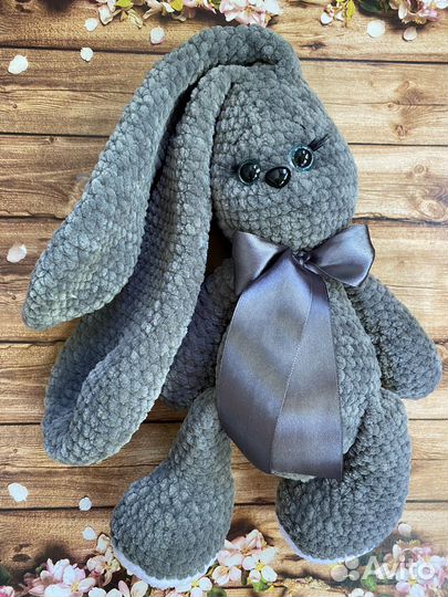 Плюшевый заяц