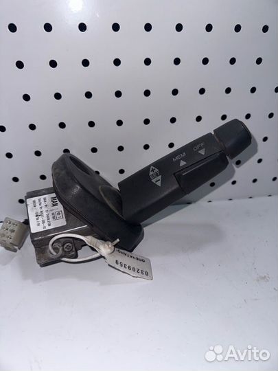 Подрулевой переключатель Man