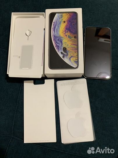 Телефон iPhone xs