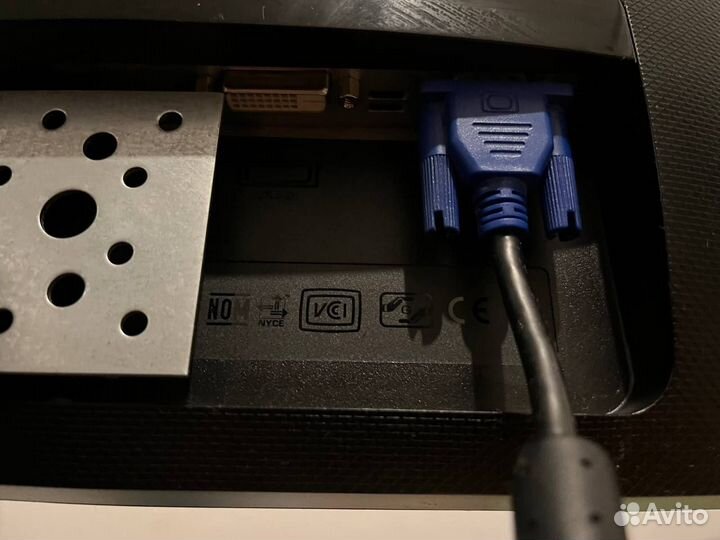 Монитор Beng 22