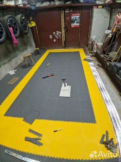 Напольное покрытие. Модульная плитка пвх