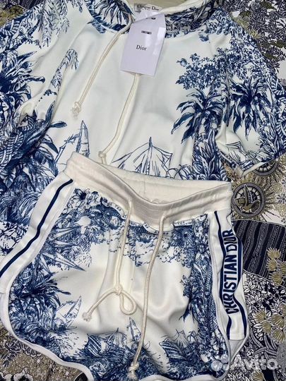 Костюм Christian Dior
