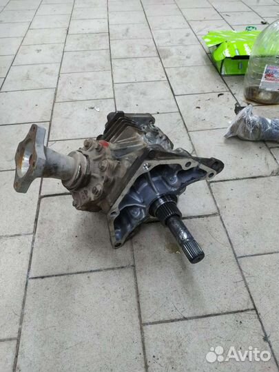 8200988057 Раздаточная коробка Рено Duster 2л