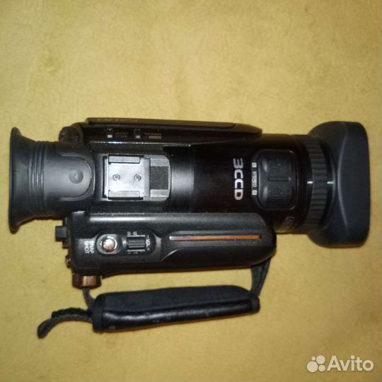 Видеокамера JVC Everio GZ- HD 7 ER