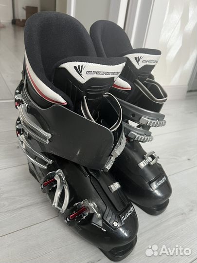 Горнолыжные ботинки