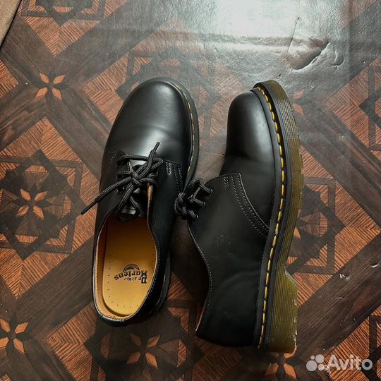 Dr. Martens 1461 Black Smoorh