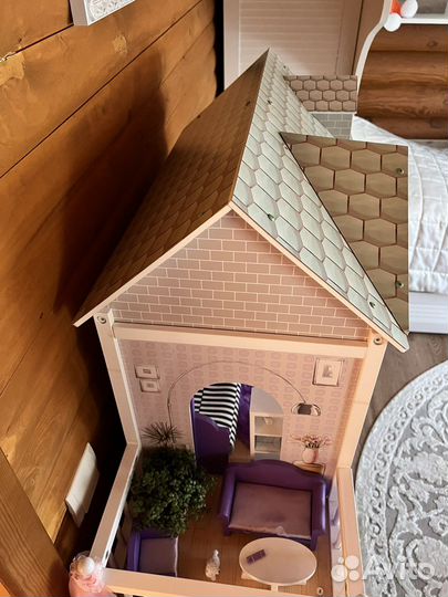 Кукольный домик с гаражом