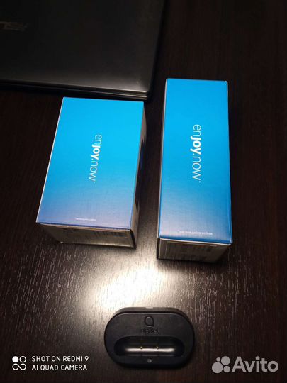 Коробки телефон alcatel, и док-станция