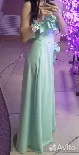 Летнее нарядное платье