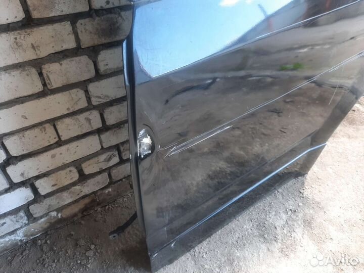 Задняя левая дверь Cadillac SRX 1 2003-2009