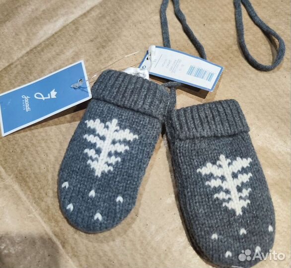 Новые варежки Jacadi