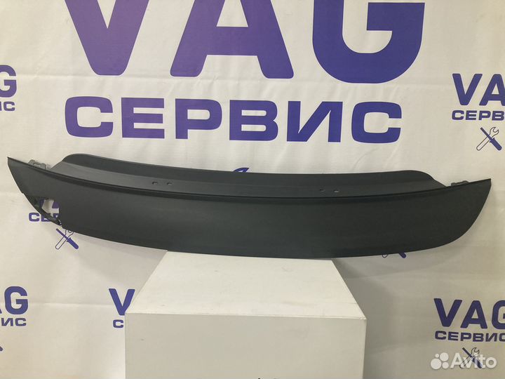 Спойлер заднего бампера 5M0807568D