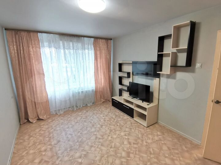 2-к. квартира, 49 м², 1/5 эт.