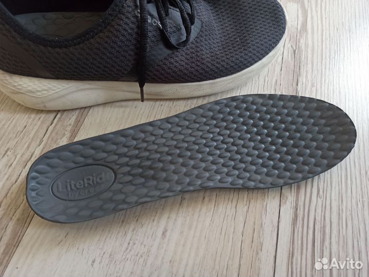Кроссовки тканевые Crocs Literide М9