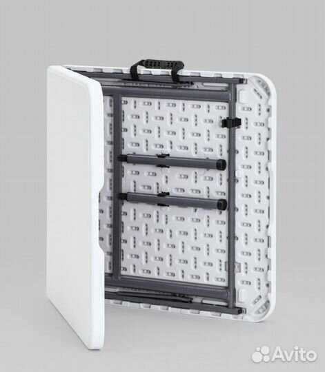 Аренда стола для мероприятия банкета