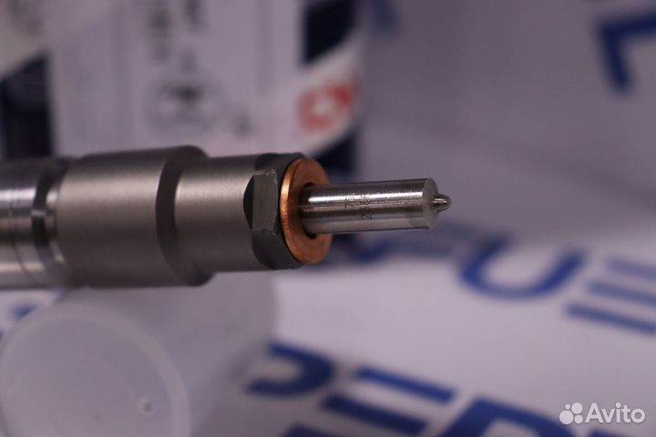 Форсунка топливная 0445120357