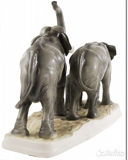 Антиквариат фарфор «Семейство слонов» Германия