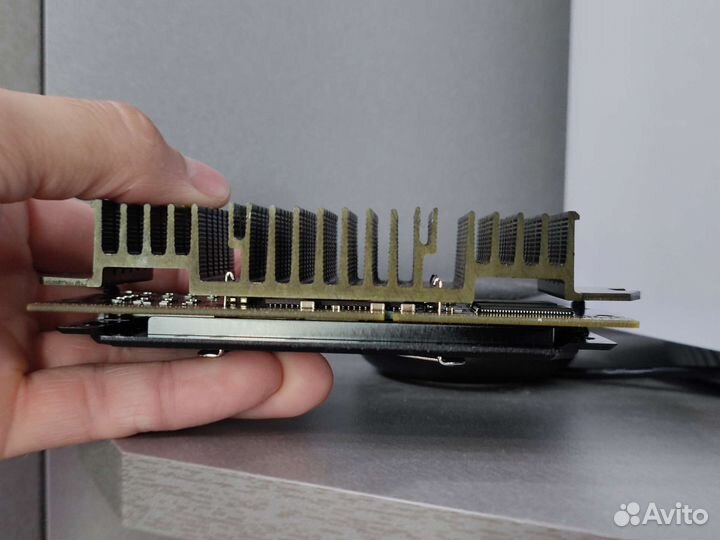 Intel Pentium III, 500 MHz, slot 1