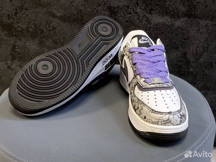 Кроссовки женские Nike Air Force