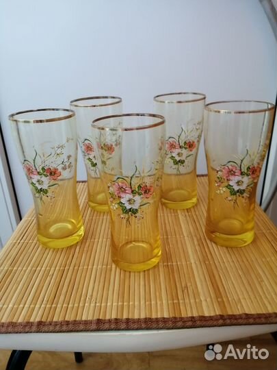 Праздничные Стаканы из цветного стекла