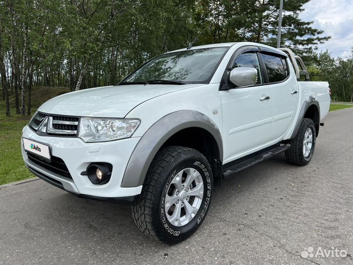 Mitsubishi L200 2.5 AT, 2015, 137 000 км