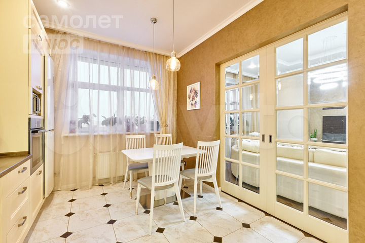 3-к. квартира, 104,3 м², 11/24 эт.