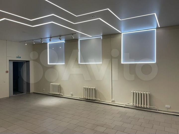 Свободного назначения, 270 м²