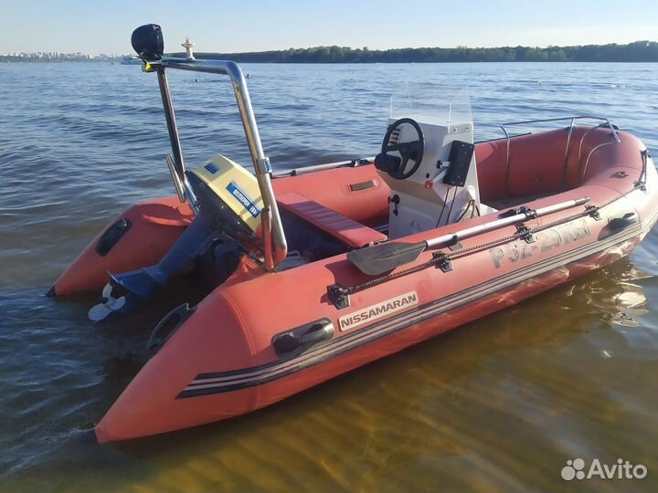 Nissamaran 420 с рулём, мотором и прицепом