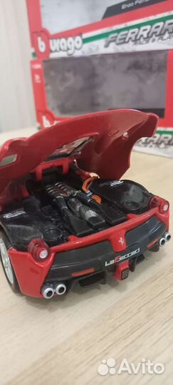 La Ferrari bburago 1/24