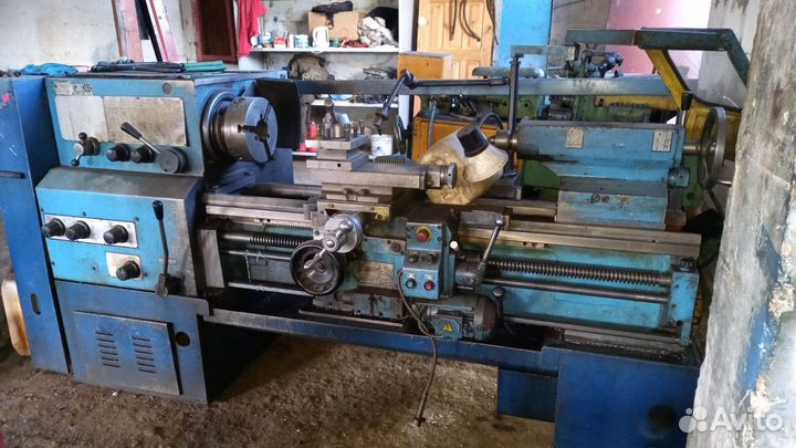Станок токарно-винторезный гс526У