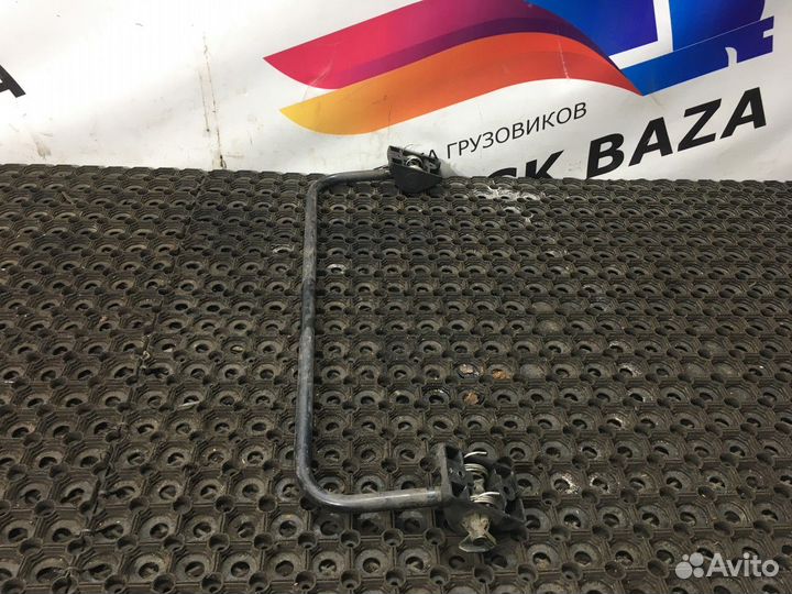 Кронштейн зеркала