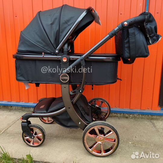 Коляска-трансформер в коже Luxmom dalux 608