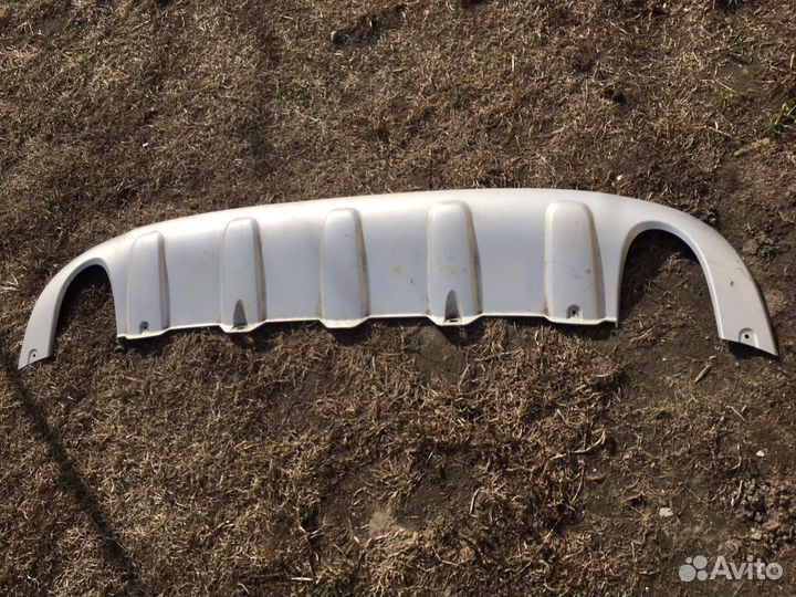 Слер бампера Volvo XC60 2008-12