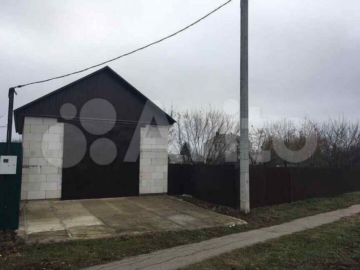 Гараж, > 30 м²