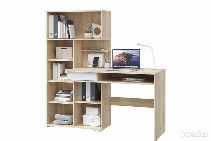Компьютерный стол для учебы в наличии