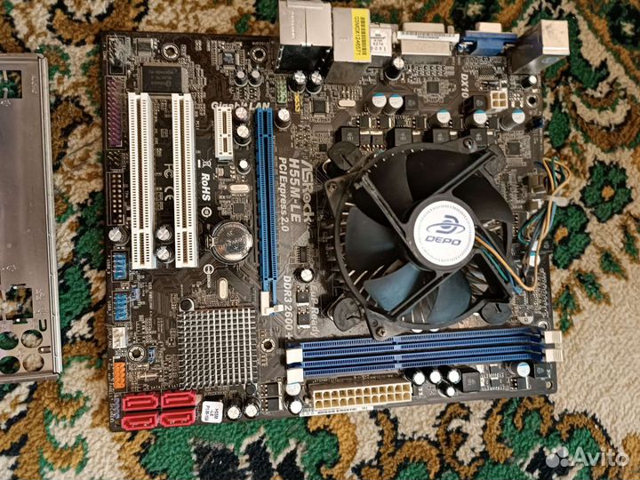 Материнская плата