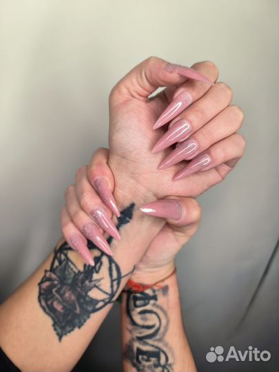 Мастер маникюра