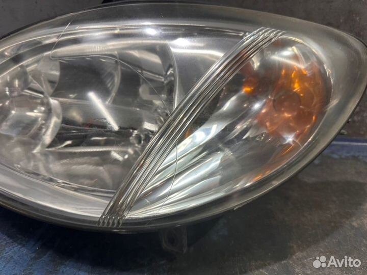 Фара галоген левая Mercedes Viano W639