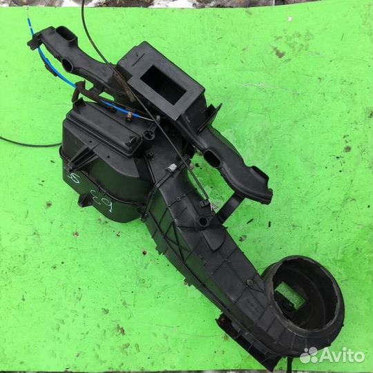 Корпус отопителя Фольксваген Пассат Б3