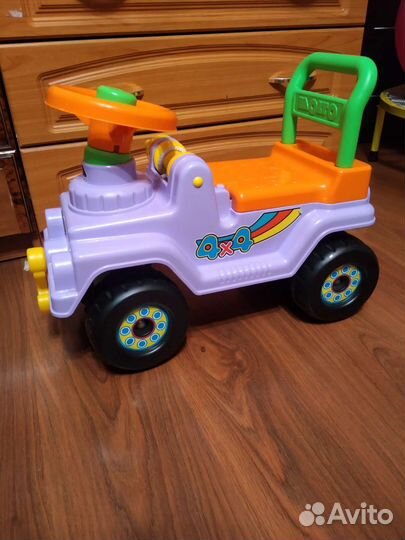 Машинка каталка