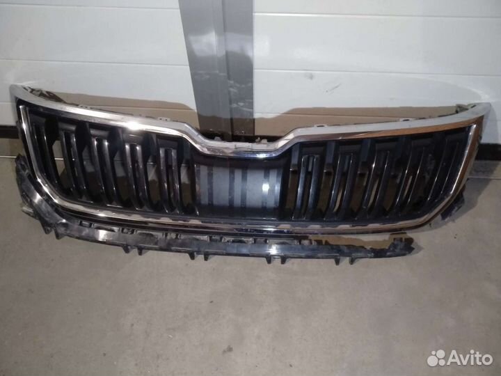 Хром решётки радиатора Skoda Kodiaq