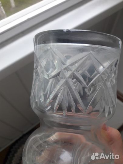 Хрустальная ваза