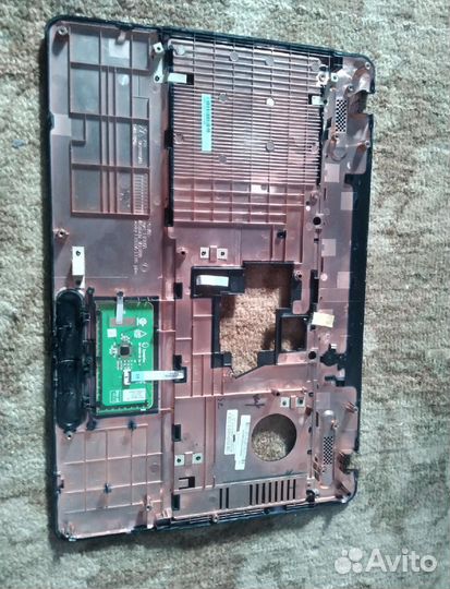 Передний поддон для ноутбука toshiba satellite