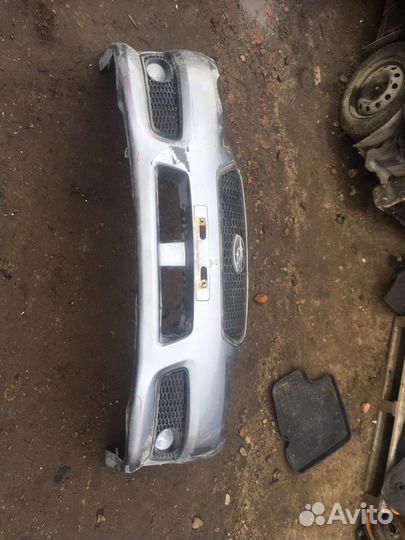 Передний бампер. Subaru Legacy BL