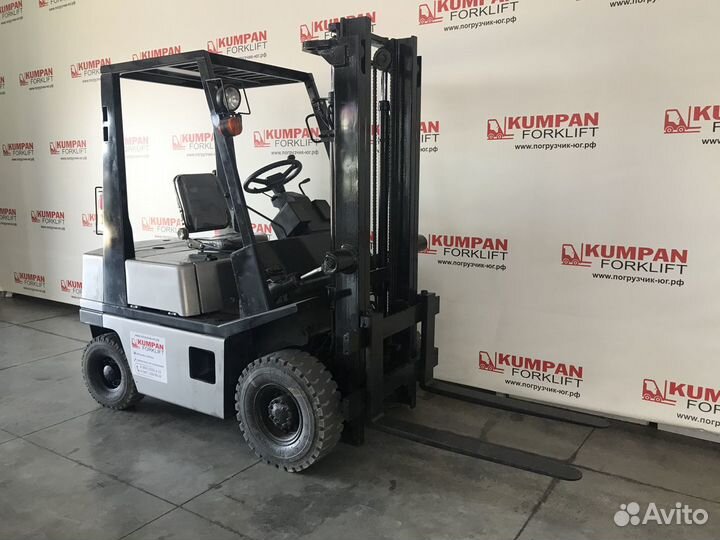 Вилочный погрузчик Nissan FJ01M15, 2004