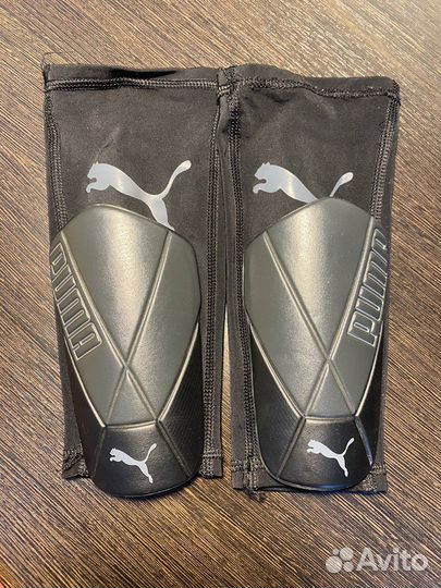 Бутсы puma one 20.4 щитки и чулки для щитков