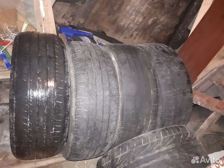 Yokohama dB Decibel E70 215/55 R17 93V